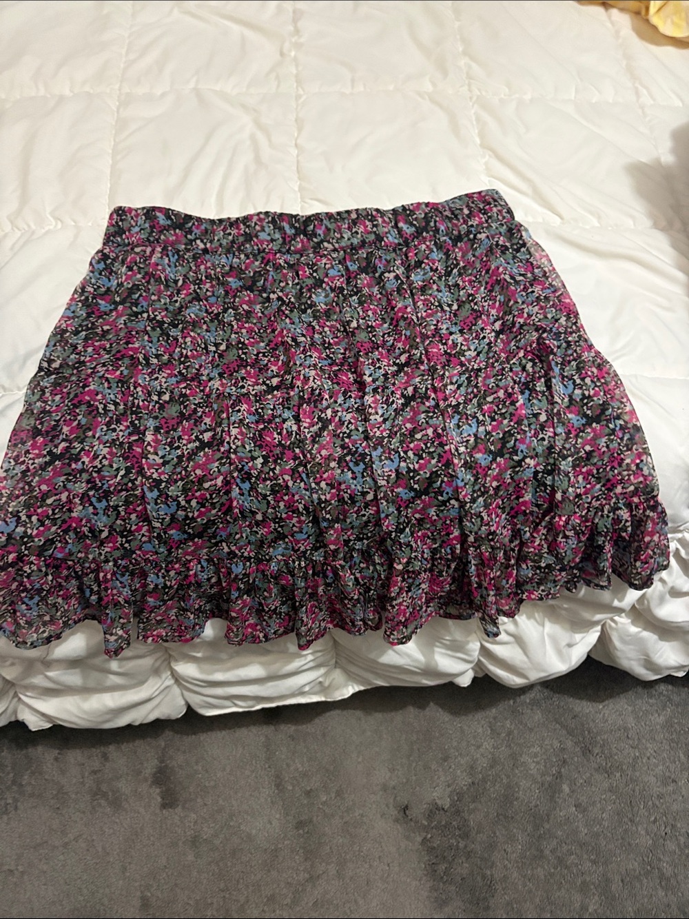Vero Moda Floral Ruffled Skater Skirt in Pink and Blue